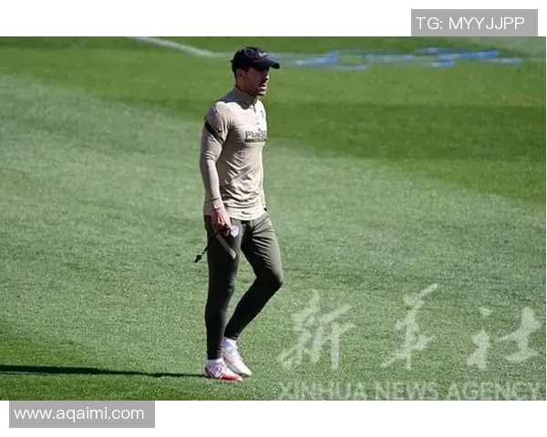 周敏畅谈羽毛球生涯与欧冠足球的精彩交汇与启示