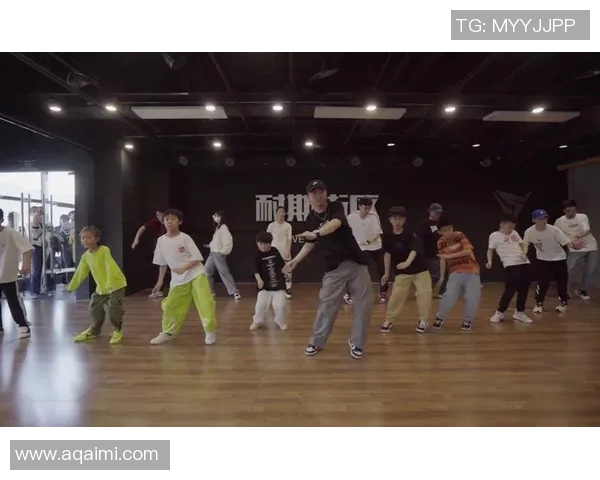 西安街舞队实力分析与表现评估探讨全面解读团队风格与技术水平实时数据 西安街舞队实力分析与表现评估探讨全面解读团队风格与技术水平实时数据