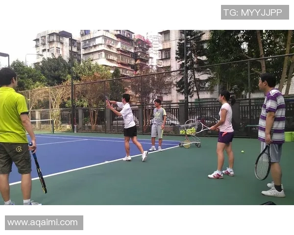 运动最新数据从零基础到网球高手的力量训练全方位指南与技巧分享